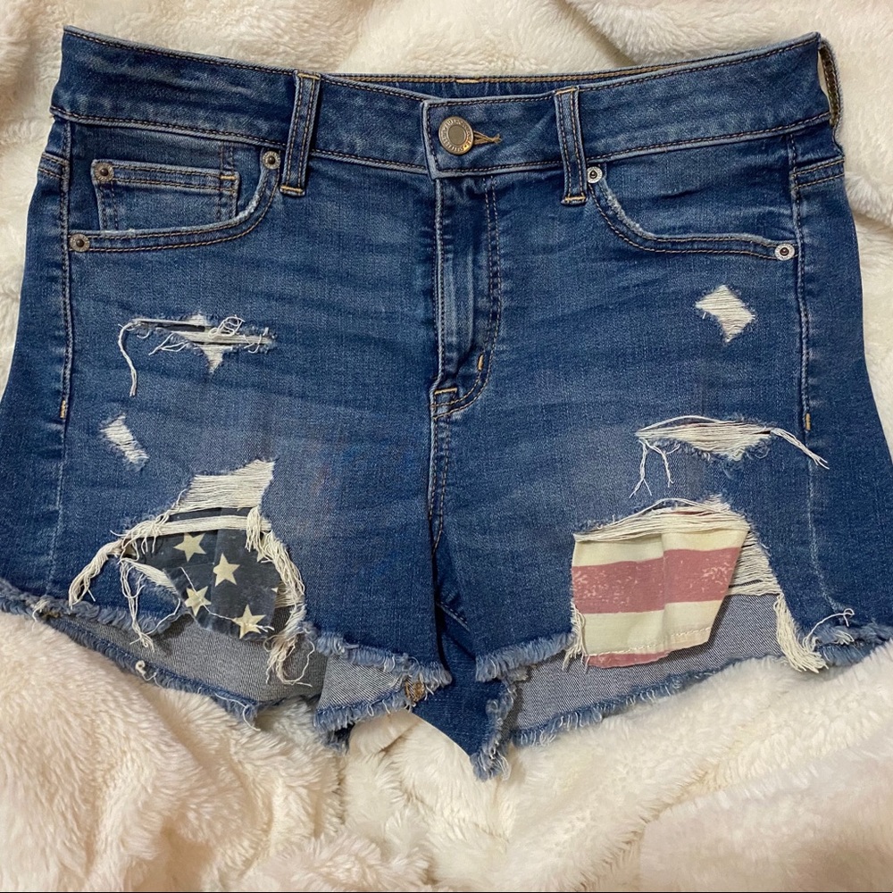 American Eagle Shorts (size 10)